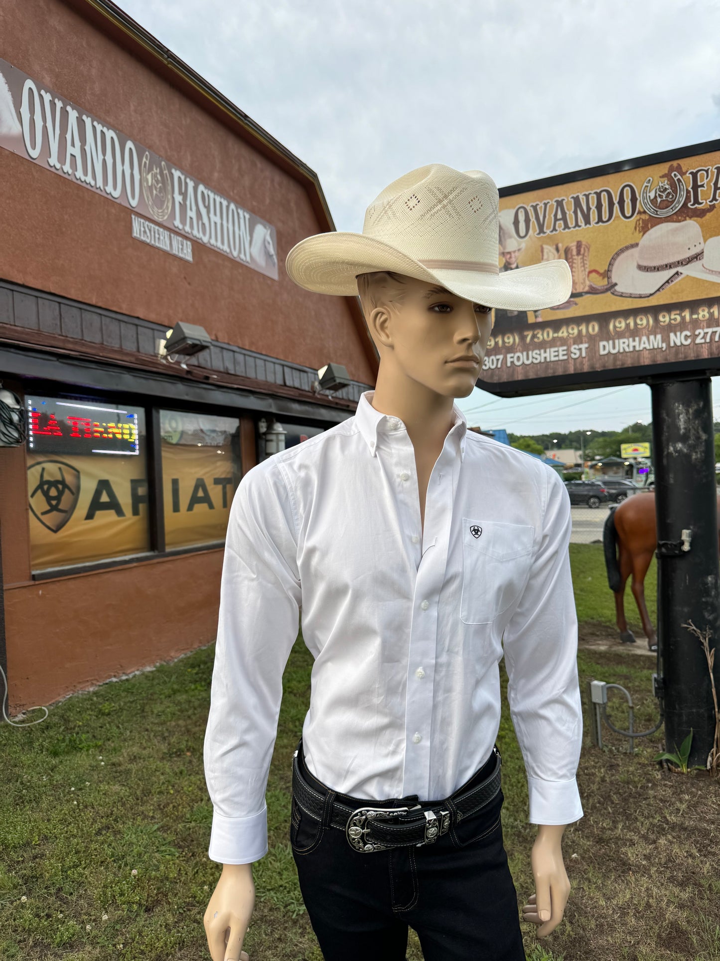 Ariat Team Logo Twill LS Classic Fit White Shirt