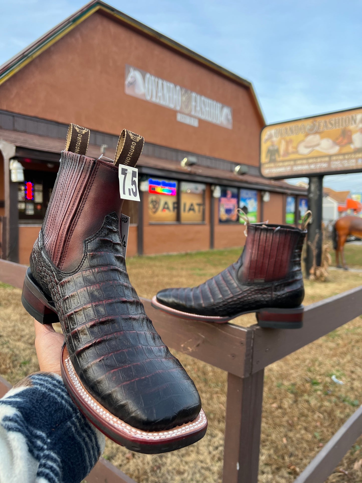 Botin Rodeo Lomo De Caiman Black Square Toe With Jumper Sole