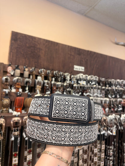 Men western belts piteado black and white