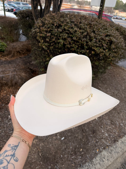 Straw hat Sonora tombstone