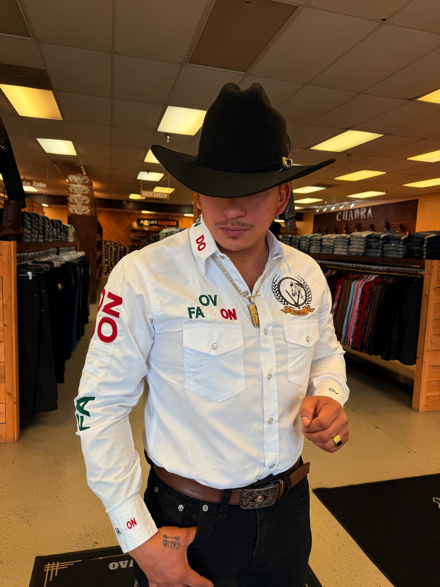 Hombre OV Moda Blanco con Letras de Color México