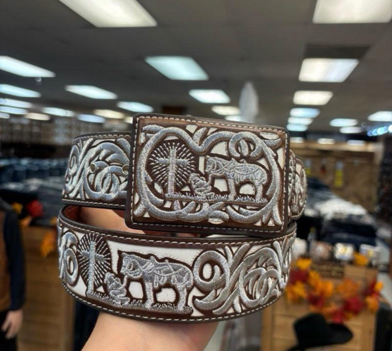 Men western belts brown