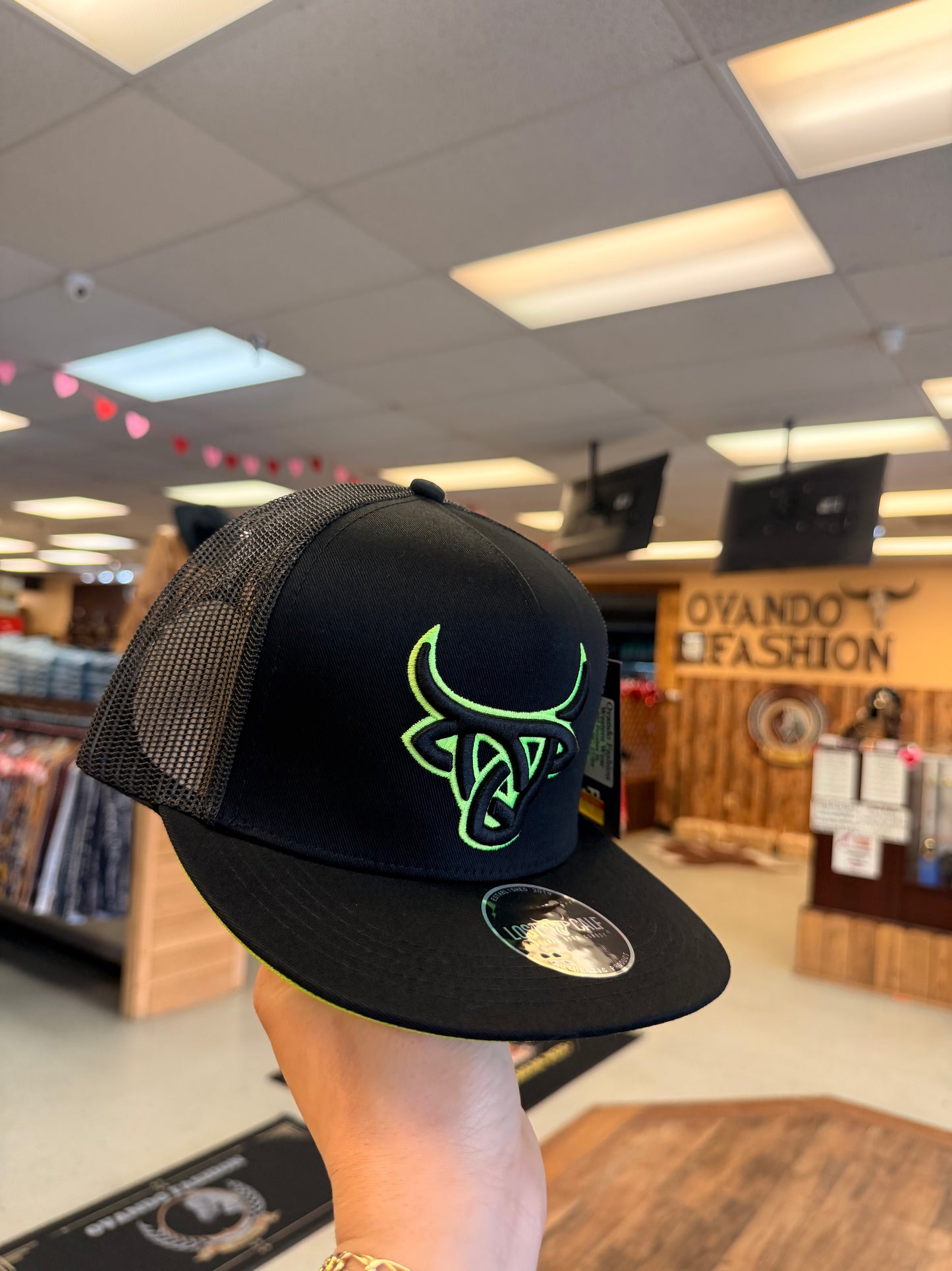 Lost calf cap black