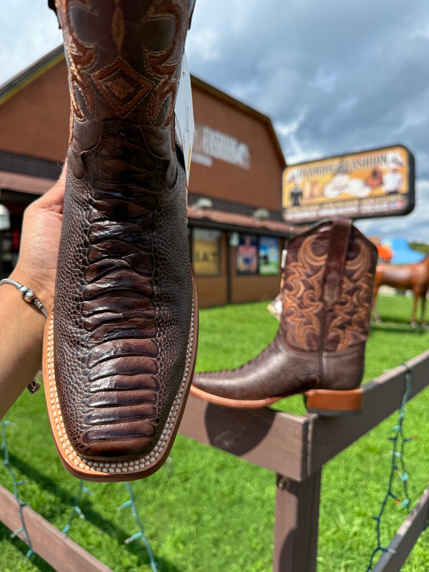 Men Brown Ostrich Leg Print Square Toe Boots