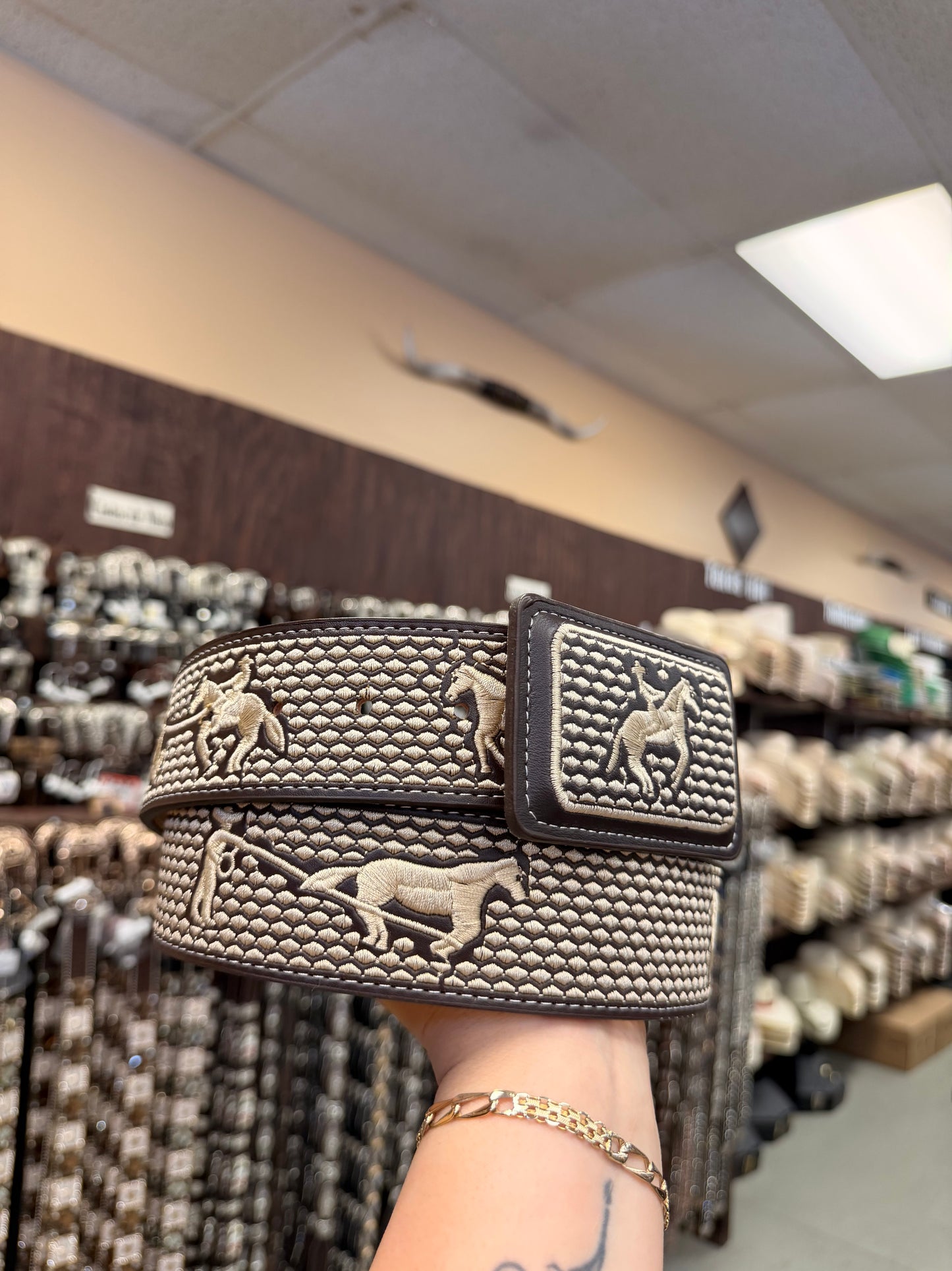 Men western belts piteado Brown and beige