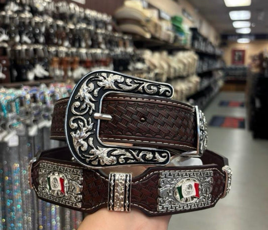Men’s belts brown